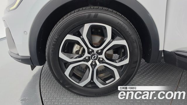 Renault (Samsung) XM3 1.6 E-TECH Inspire — пробег 57 262 км