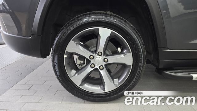 Jeep Cherokee 3.6 Limited — пробег 18 818 км — фото 5 из 5