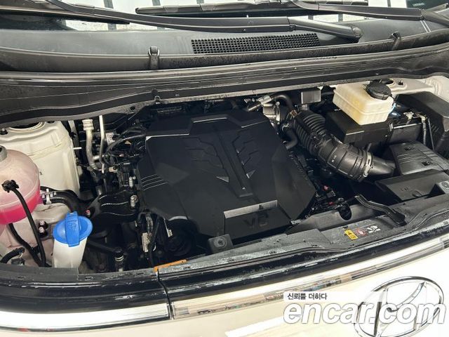 Hyundai Staria из Кореи Encar