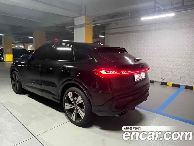 Audi Q5 45 TFSI Quattro Sportback S Line — пробег 3 400 км