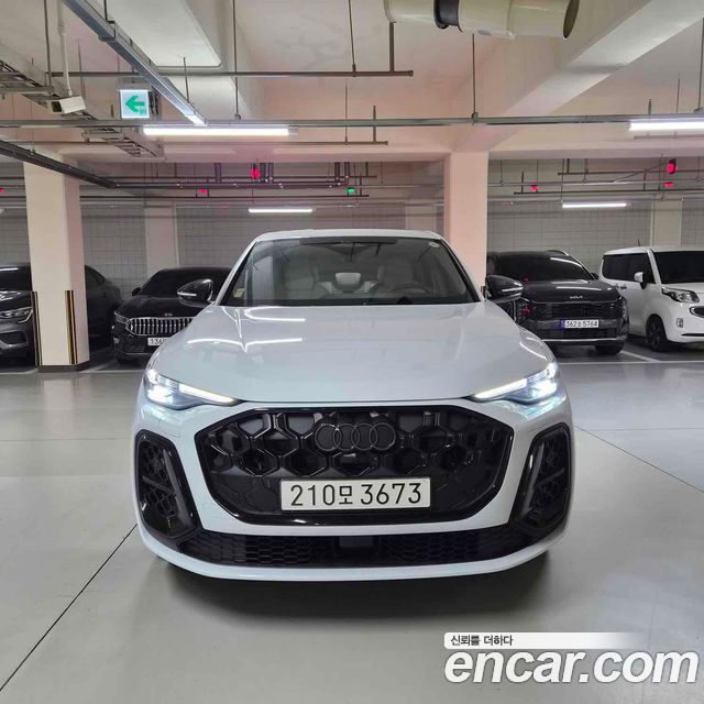 Audi Q5 45 TFSI Quattro Sportback S Line — пробег 3 500 км