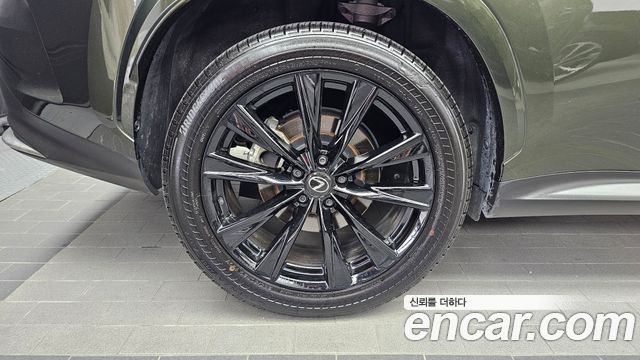 Lexus NX F-Sport — пробег 41 278 км — фото 5 из 5