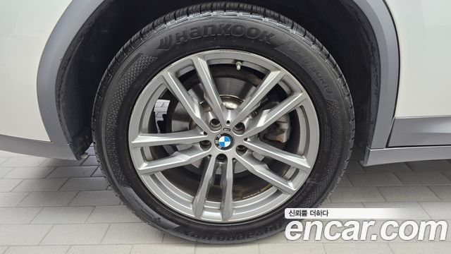 BMW X4 xDrive20i M Sport X — пробег 67 995 км — фото 5 из 5
