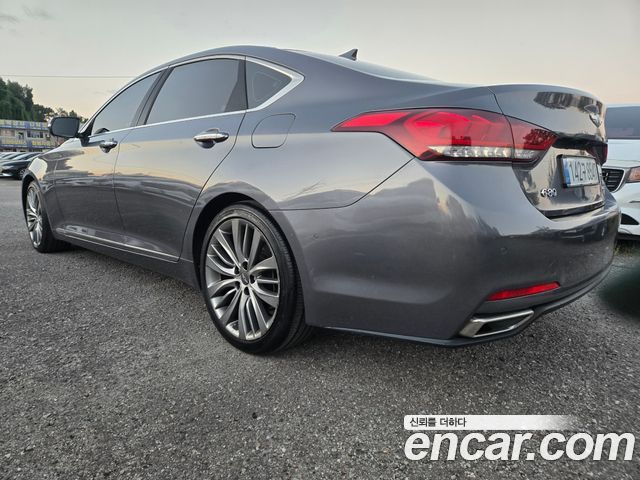 Hyundai Genesis G380 Prestige AWD — пробег 116 149 км