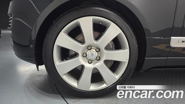 Land Rover Range Rover 5.0 SC AB LWB — пробег 121 555 км