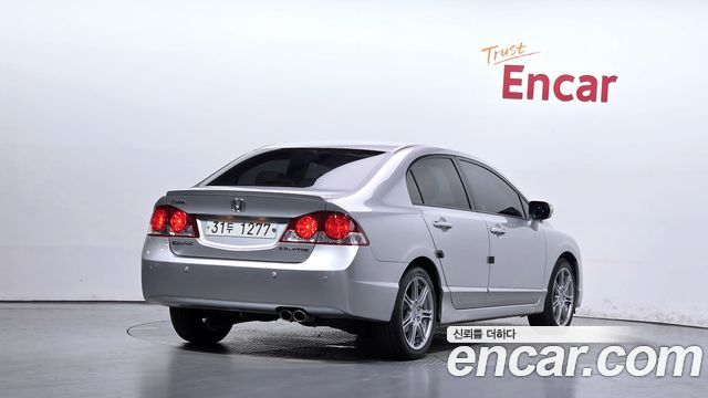Honda Civic 2.0 8th — пробег 138 368 км