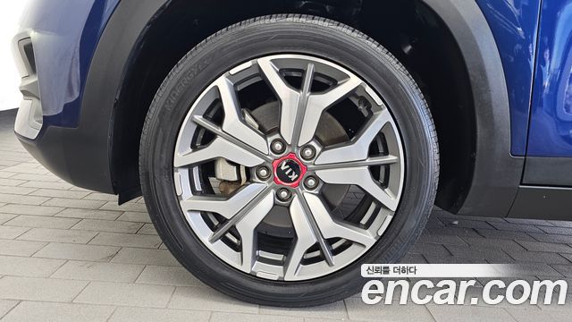Kia Seltos из Кореи Encar