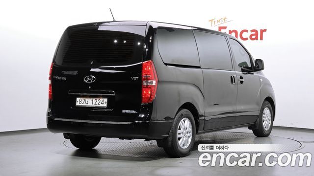 Hyundai Starex 3-Seater VAN Smart — пробег 133 755 км — фото 2 из 5
