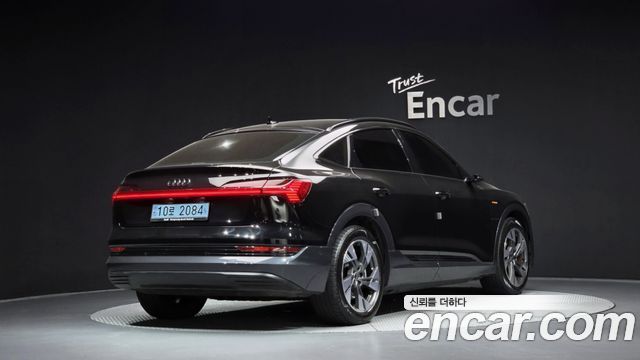 Audi e-tron 50 Quattro Sportback — пробег 75 472 км