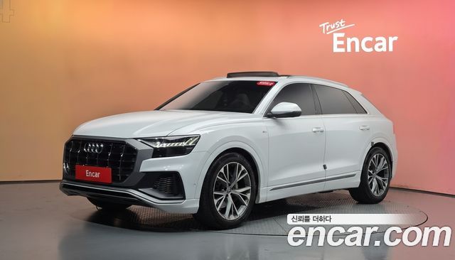 Audi Q8 50 TDI Quattro Premium — пробег 121 097 км