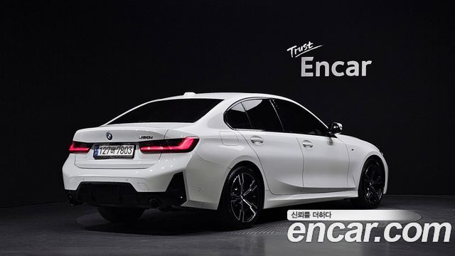 BMW 3-Series 320i M Sport — пробег 39 850 км — фото 2 из 5