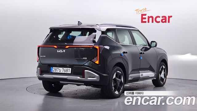 Kia Seltos HEV 1.6 2WD Signature — пробег 148 км — фото 2 из 5