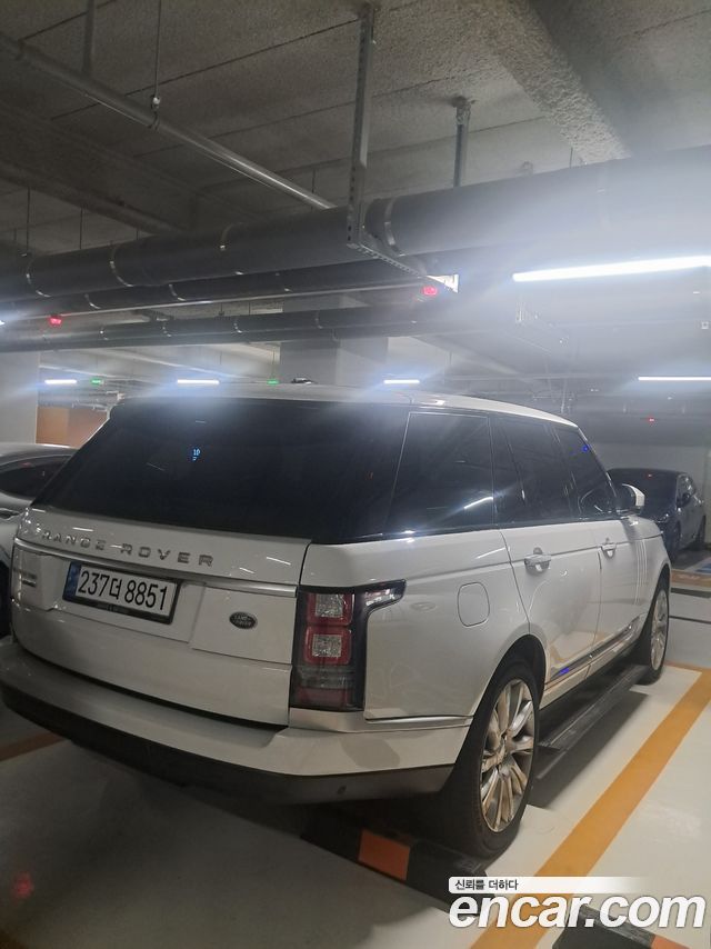 Land Rover Range Rover 4.4 SDV8 Vogue SE DIESEL — пробег 118 000 км