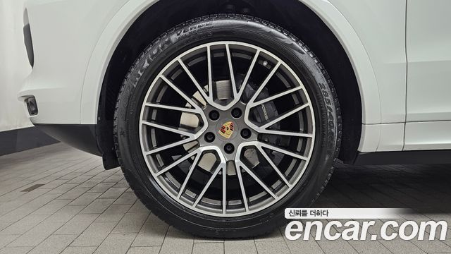 Porsche Cayenne 3.0 Coupe — пробег 44 478 км