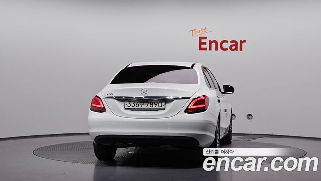 Mercedes-Benz C-Class из Кореи Encar
