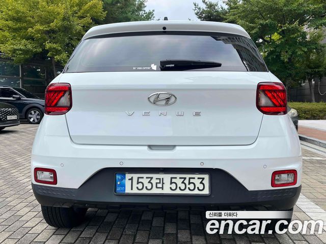Hyundai Venue из Кореи Encar