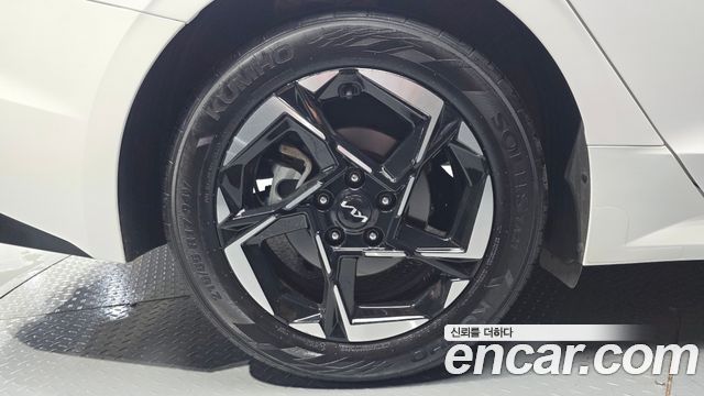 Kia K5 из Кореи Encar