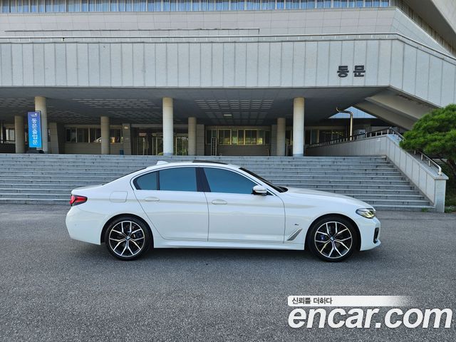 BMW 5-Series 530i xDrive M Sport Package — пробег 76 367 км — фото 5 из 5