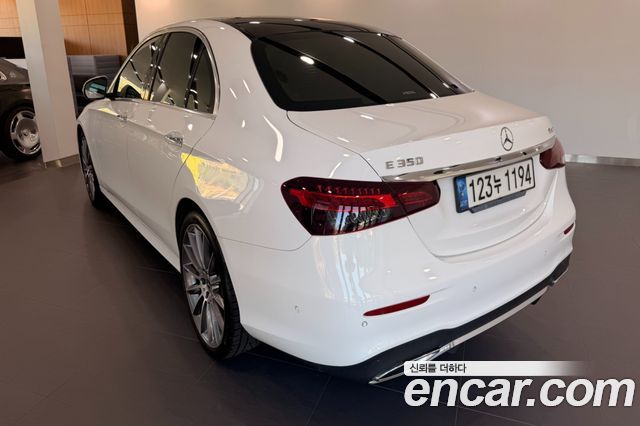 Mercedes-Benz E-Class из Кореи Encar