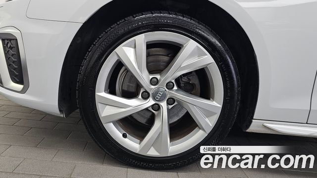 Audi A4 из Кореи Encar