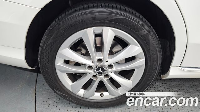 Mercedes-Benz C-Class из Кореи Encar