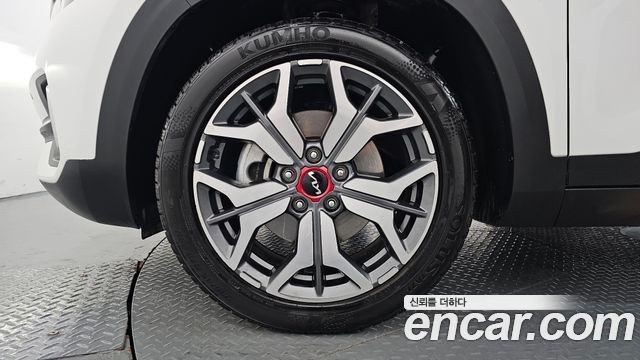 Kia Seltos из Кореи Encar