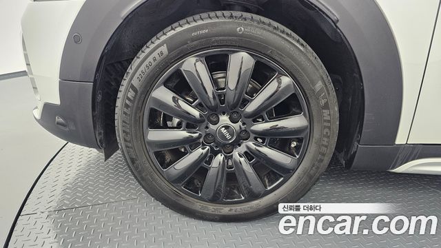 Mini Countryman из Кореи Encar