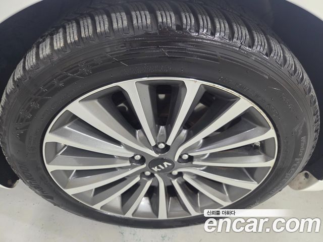 Kia K7 из Кореи Encar