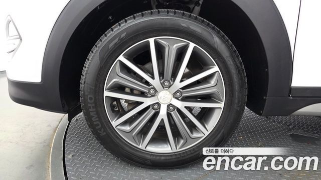 Hyundai Tucson из Кореи Encar