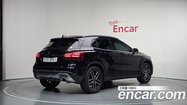 Mercedes-Benz GLA-Class из Кореи Encar