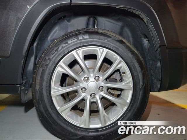Jeep Cherokee 2.4 Longitude High AWD — пробег 62 884 км — фото 5 из 5