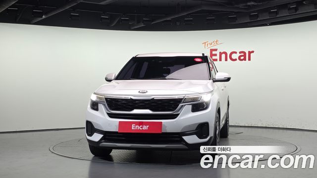 Kia Seltos из Кореи Encar