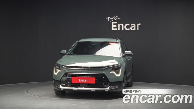 Kia Niro Signature — пробег 73 496 км — фото 3 из 5