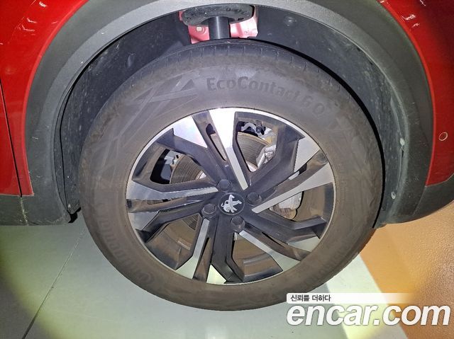 Peugeot 2008 EV GT — пробег 27 489 км