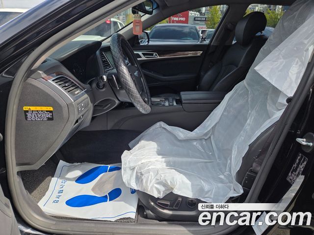 Hyundai Genesis из Кореи Encar