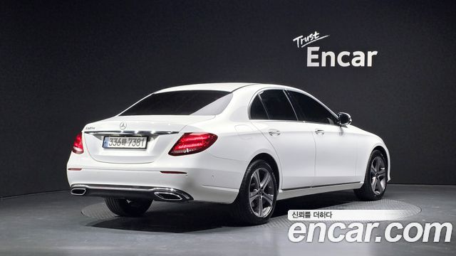 Mercedes-Benz E-Class E220d Avantgarde — пробег 116 297 км — фото 2 из 5