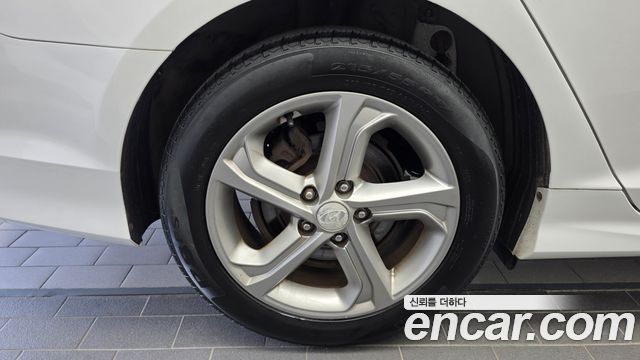 Hyundai Sonata 2.0 Smart Spicial — пробег 176 510 км — фото 5 из 5