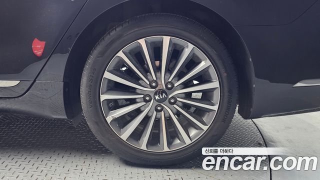 Kia K7 из Кореи Encar