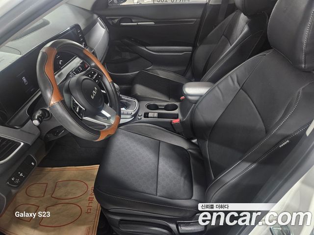 Kia Seltos из Кореи Encar