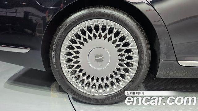 Genesis G90 из Кореи Encar
