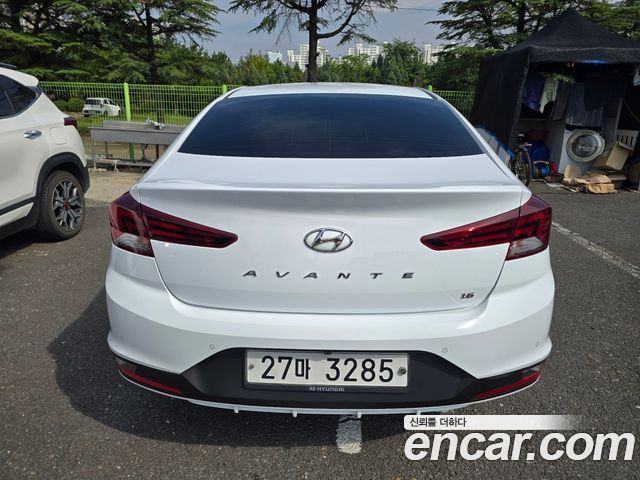 Hyundai AVANTE 1.6 Smart — пробег 91 887 км — фото 4 из 5
