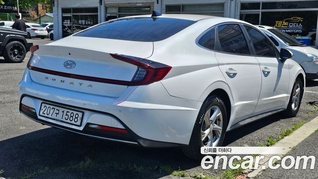 Hyundai Sonata 2.0 Premium — пробег 95 898 км — фото 5 из 5