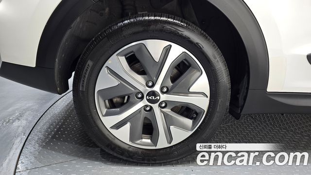 Kia Niro из Кореи Encar