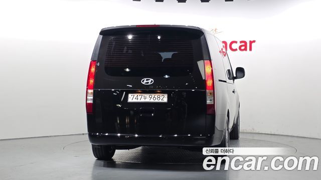 Hyundai Staria из Кореи Encar