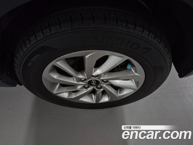 Hyundai Tucson из Кореи Encar