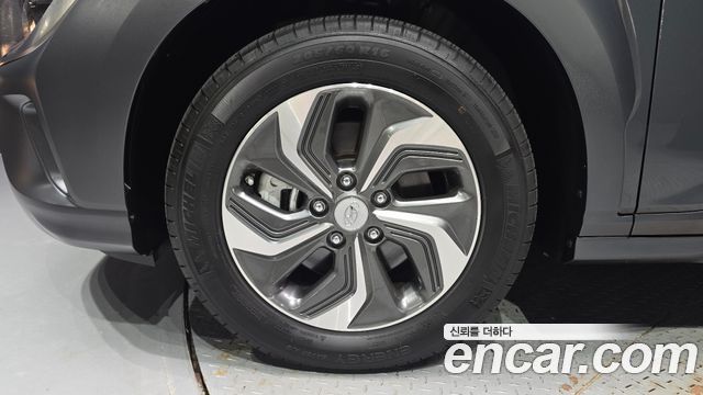 Hyundai Kona из Кореи Encar