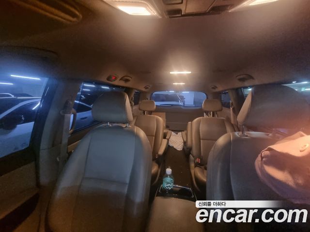 Kia Carnival 9-seater Luxury — пробег 143 500 км — фото 5 из 5