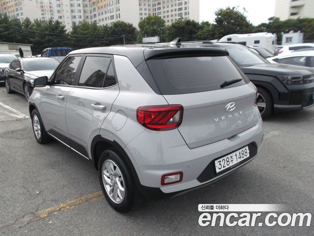 Hyundai Venue из Кореи Encar
