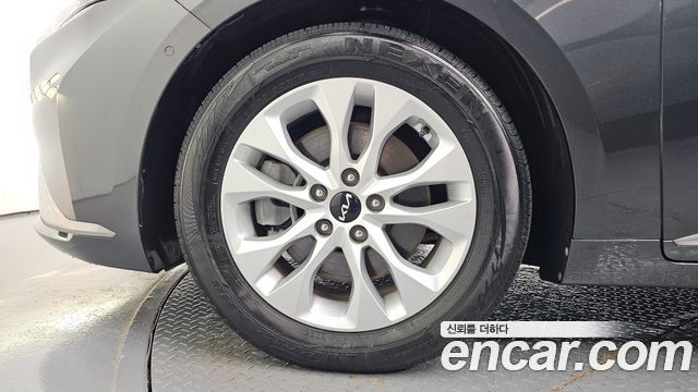 Kia K8 из Кореи Encar