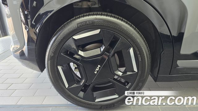 Kia EV3 из Кореи Encar